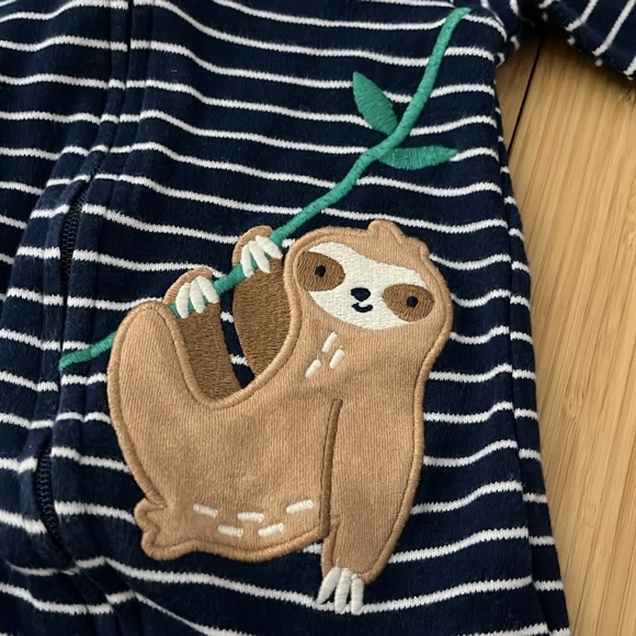 Boys Size 3M Carter’s Pajama Footie - Picture 2 of 4